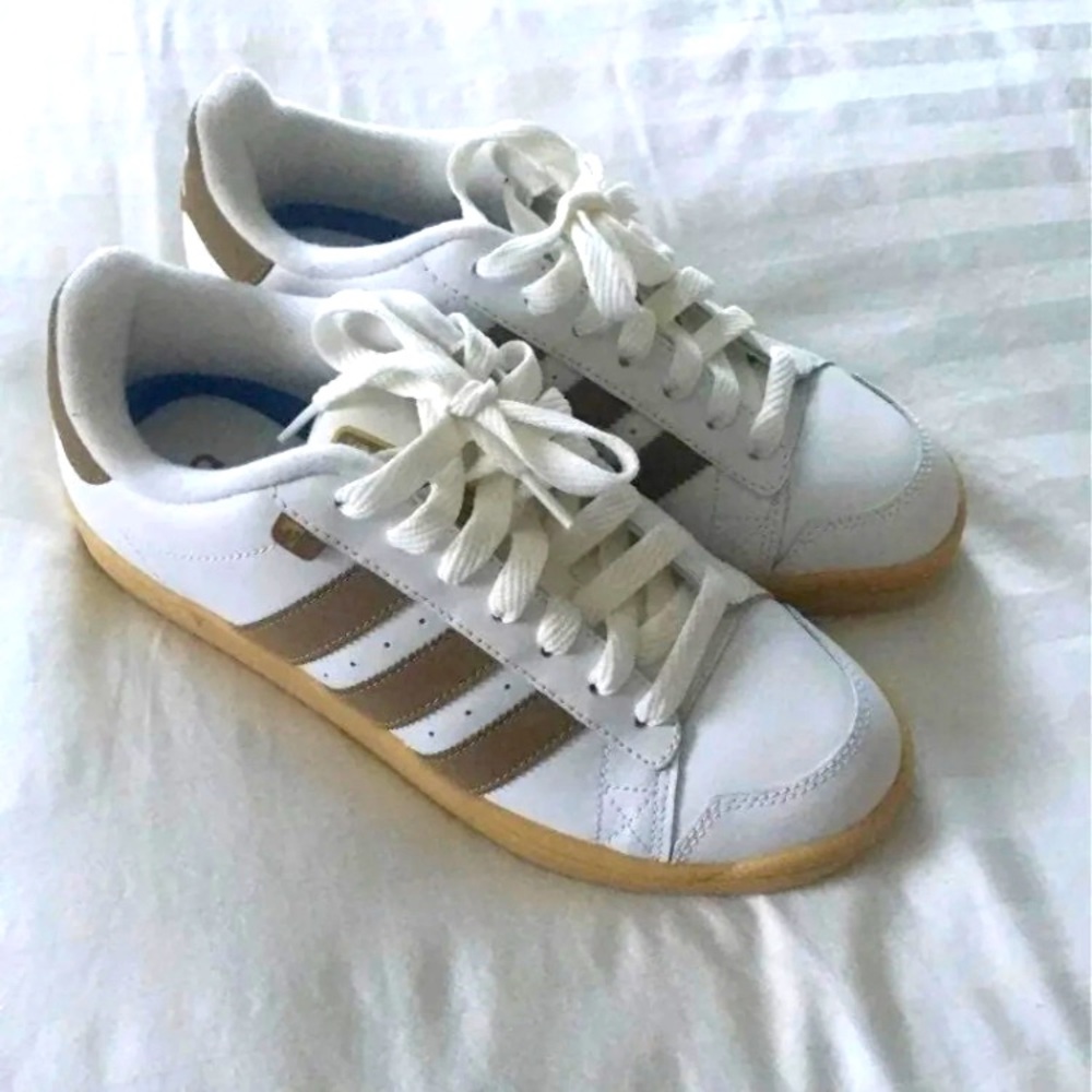 Adidas men size 8